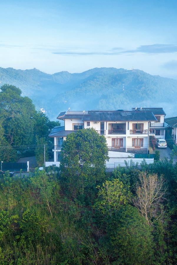Jack Tree Lodge แคนดี้ ภายนอก รูปภาพ