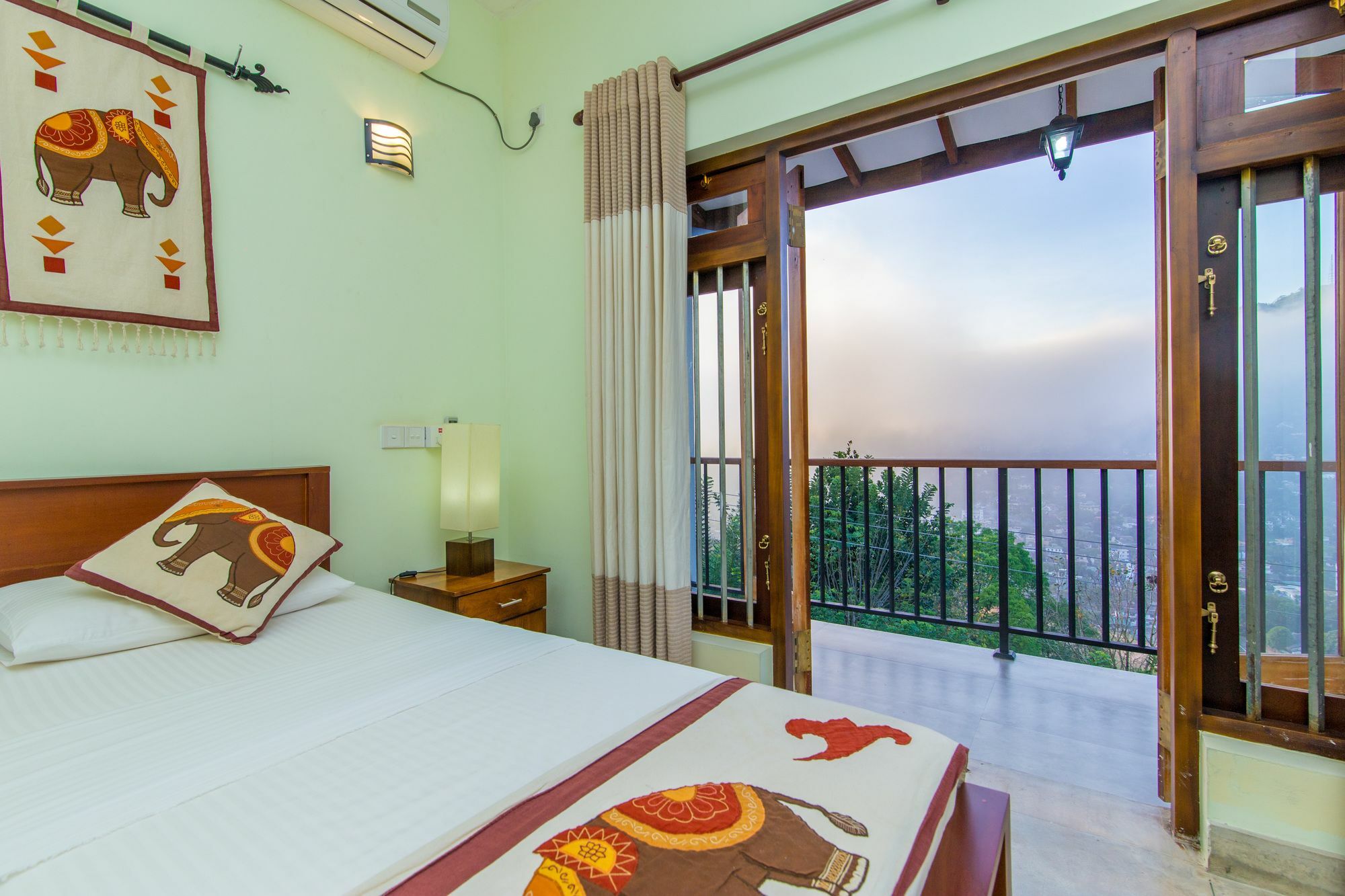 Jack Tree Lodge แคนดี้ ภายนอก รูปภาพ