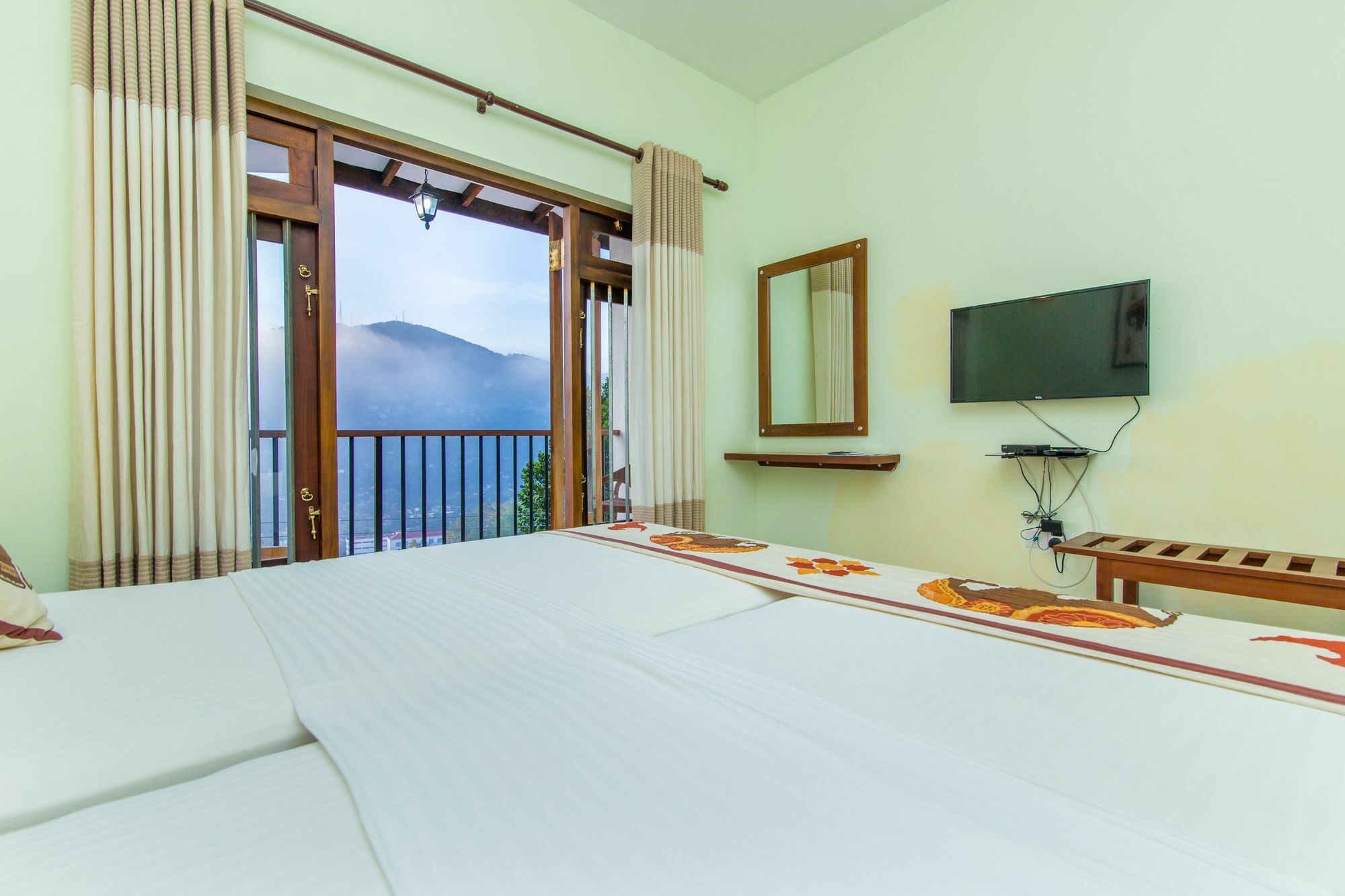 Jack Tree Lodge แคนดี้ ภายนอก รูปภาพ