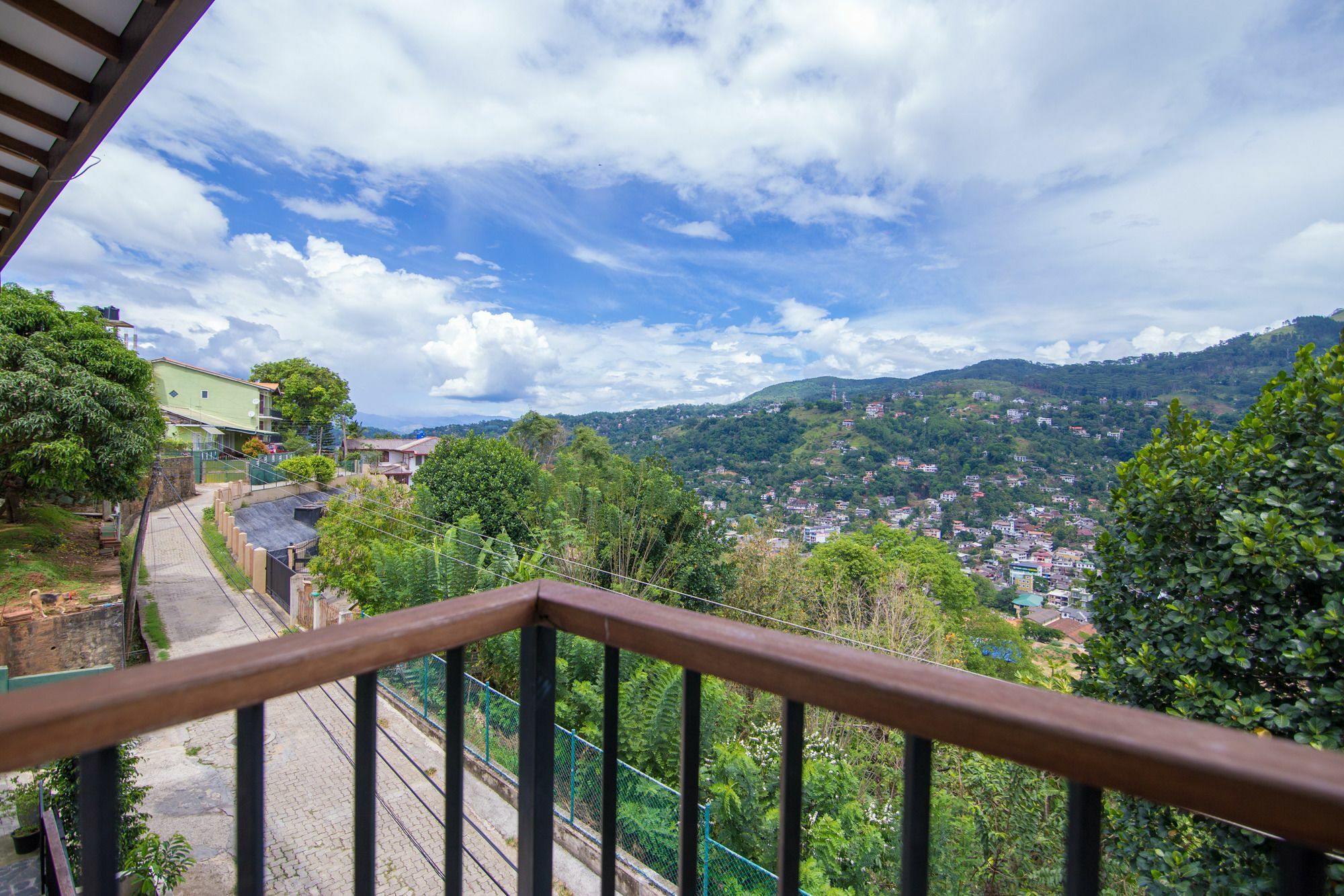 Jack Tree Lodge แคนดี้ ภายนอก รูปภาพ