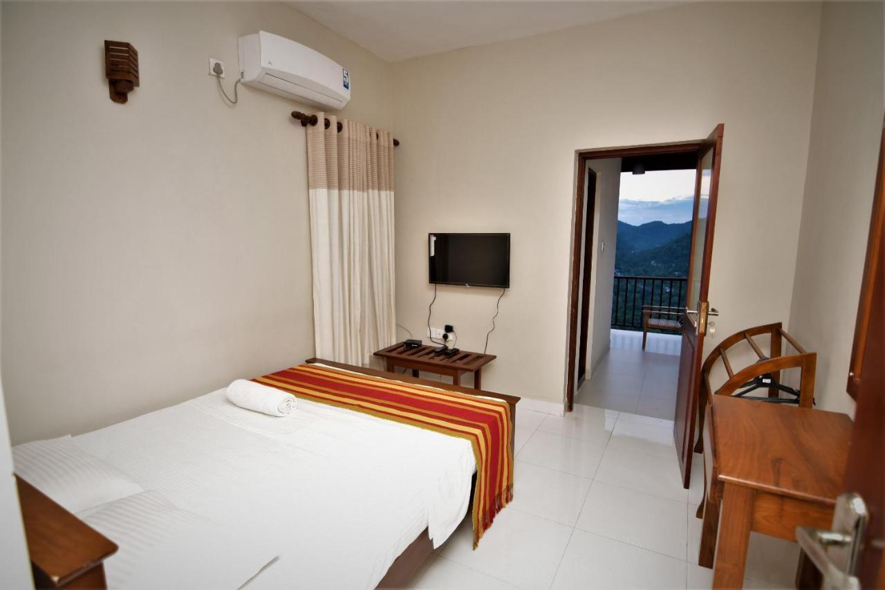 Jack Tree Lodge แคนดี้ ภายนอก รูปภาพ